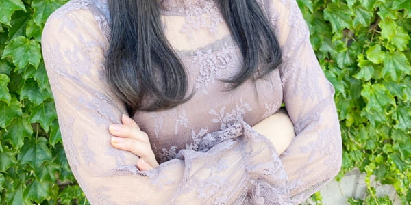 怒る女性