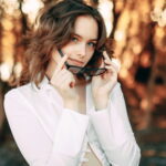女性