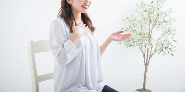 女性